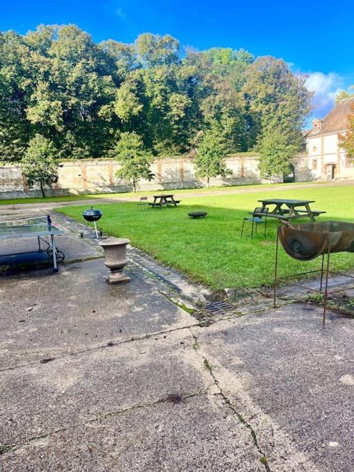Apartamento Cozy Flat In Castle Near Fontainebleau - 10 Min Fleury-en-Biere Exterior foto